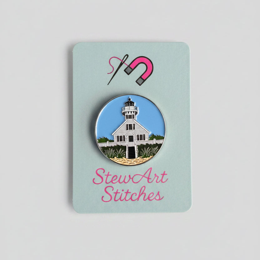 Mission Point Lighthouse Needle Minder ⭐